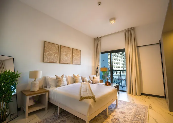 Spacious Stu In Mag 890, Mbr - Meydan Living